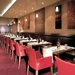 Dom Hotel
