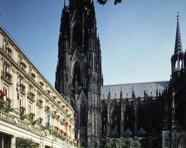 Dom ホテル ケルン